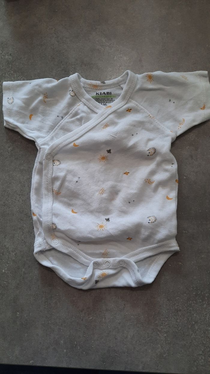 Lot de 3 bodies 1 mois - photo numéro 6