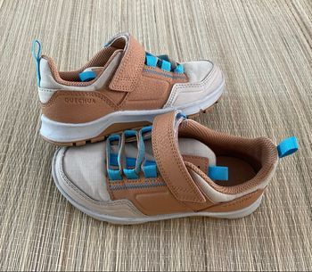 Chaussures de randonnée à scratch