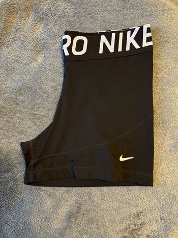 Short Nike