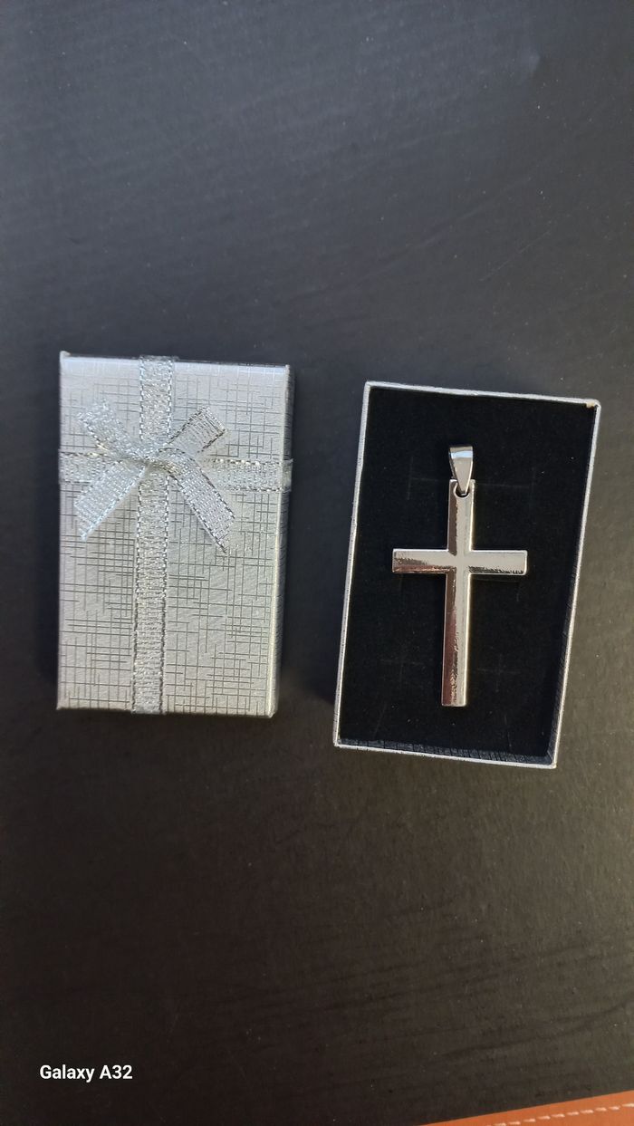 Croix pendentif - photo numéro 7