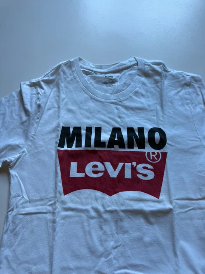 T-shirt Levi’s Milano Italie - photo numéro 2