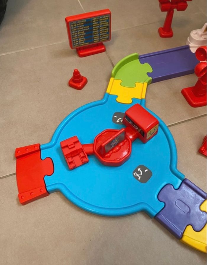 Mon premier aéroport super décollage tut tut bolide - photo numéro 5