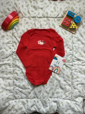 body manches longues rouge mots d'enfants 24 mois