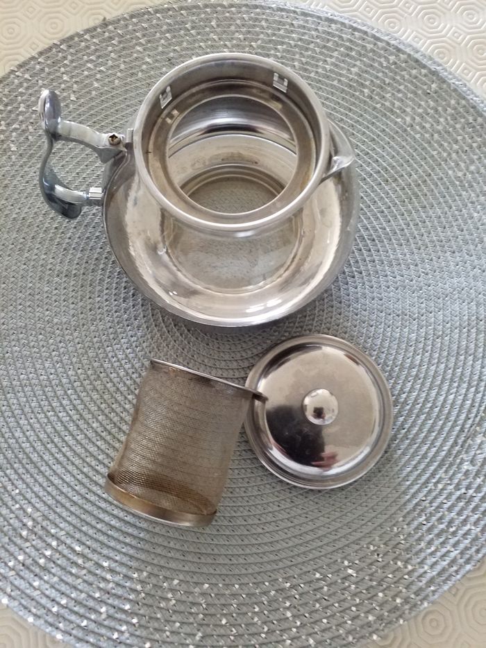 Théière inox bon état