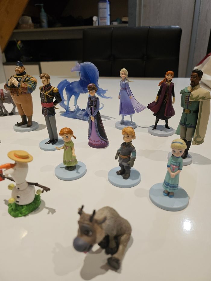 Figurines - photo numéro 2