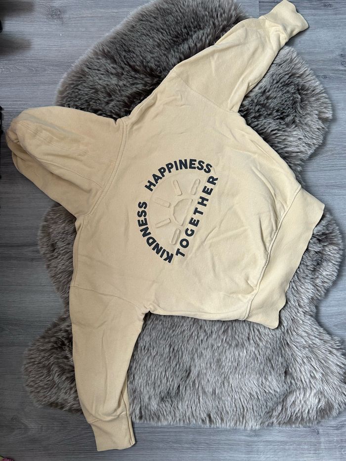 Sweat tendance Primark 5-6 ans - photo numéro 2