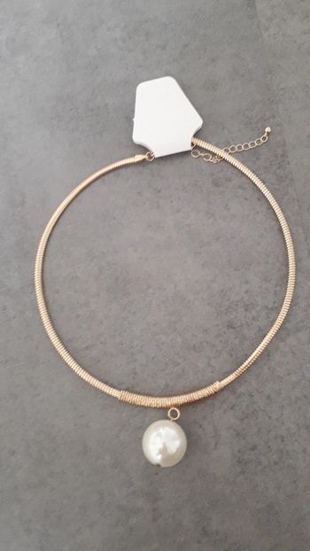 Collier Yiwu Rondo neuf