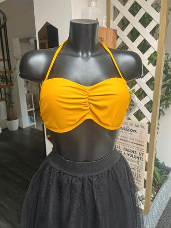 Esmara haut de bikini moutarde taille 42