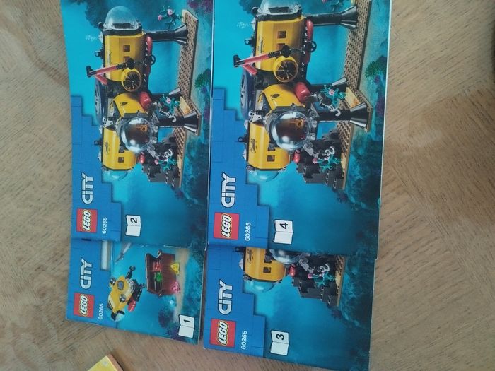 Lego base sous-marine + plaque