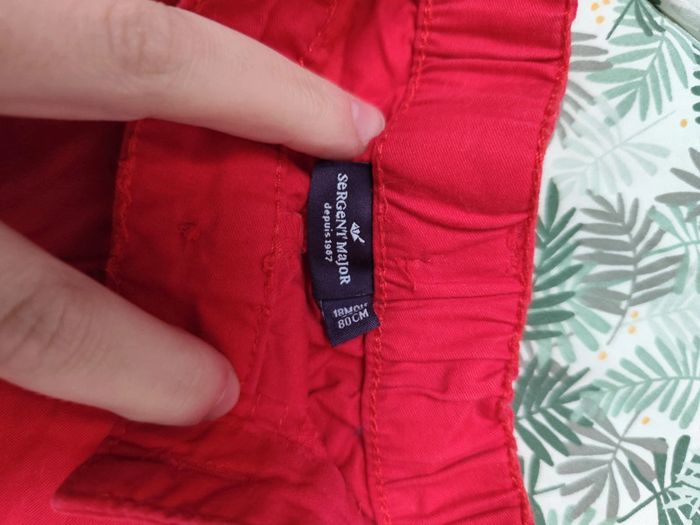 Short rouge - photo numéro 3