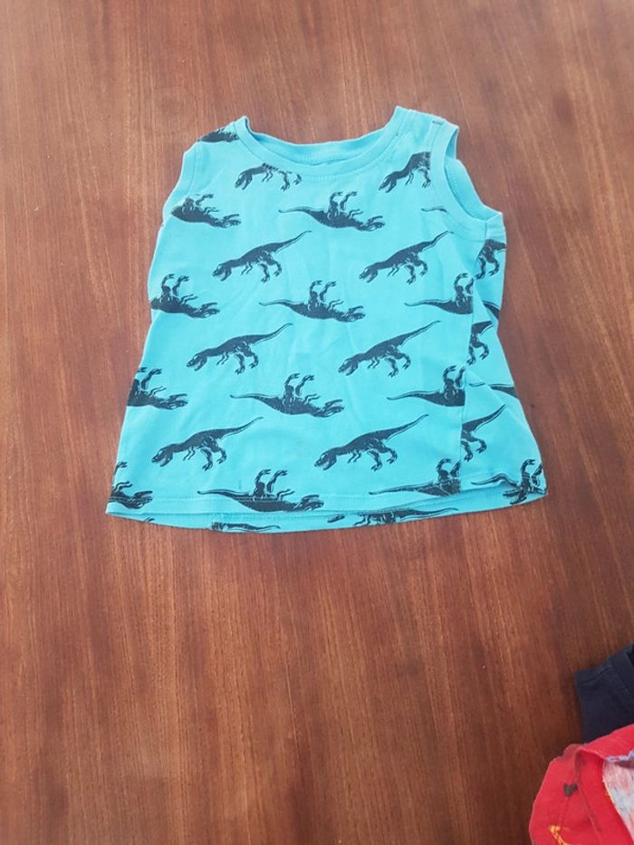 Tee shirt sans manche