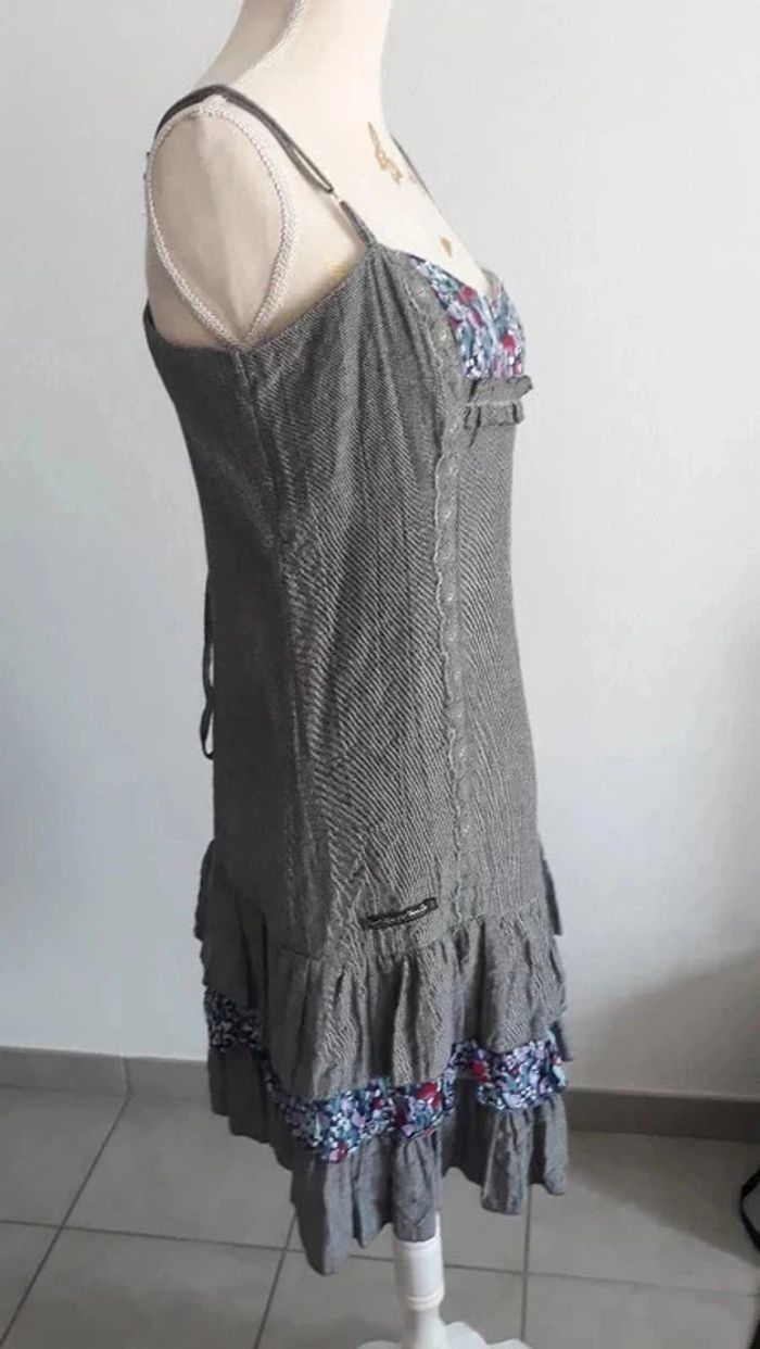 Robe très bon état taille 38 Des Filles à la Vanille - photo numéro 4