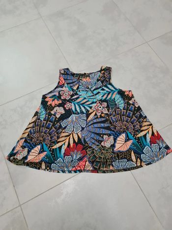 Débardeur été motifs fleuris