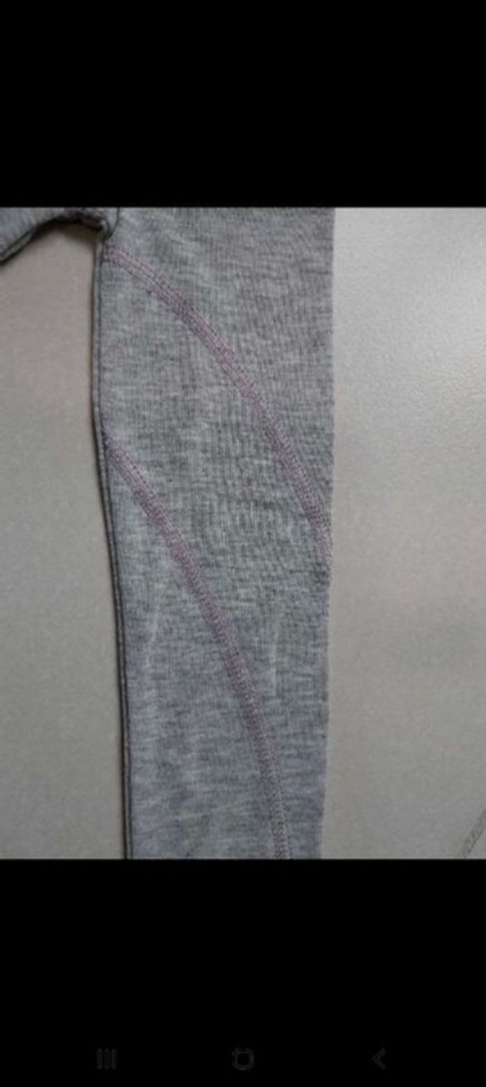 Tshirt chaud manche longue 4 ans - photo numéro 3