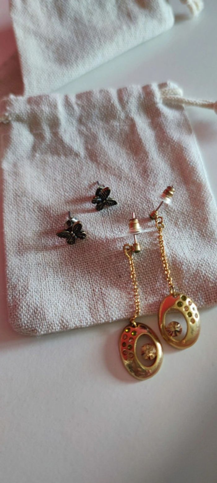 Lot 2 paires de boucles d'oreilles - photo numéro 3