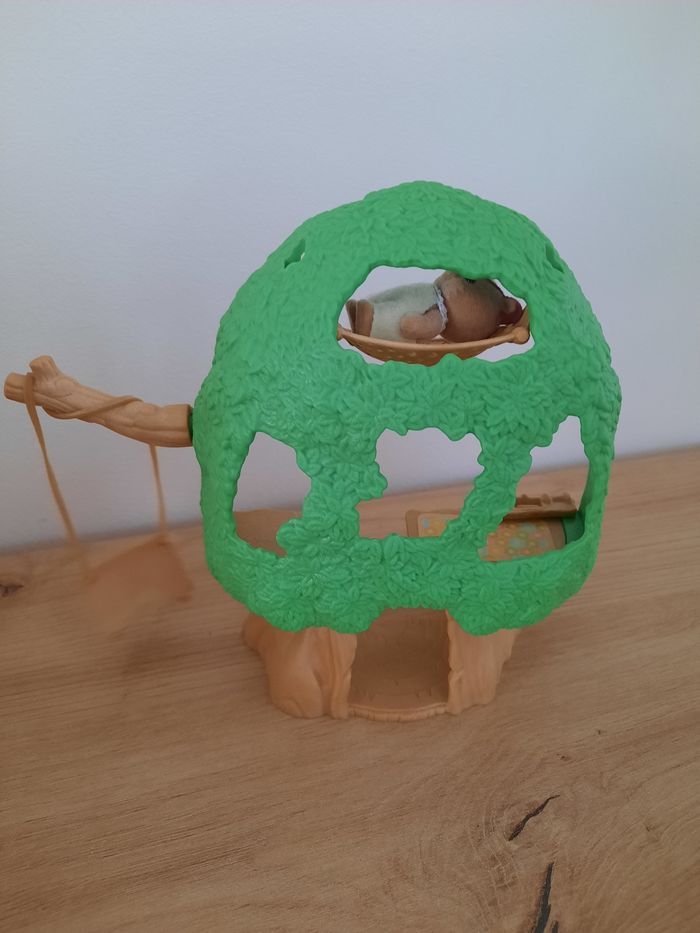 Crèche et arbre Sylvanian - photo numéro 2