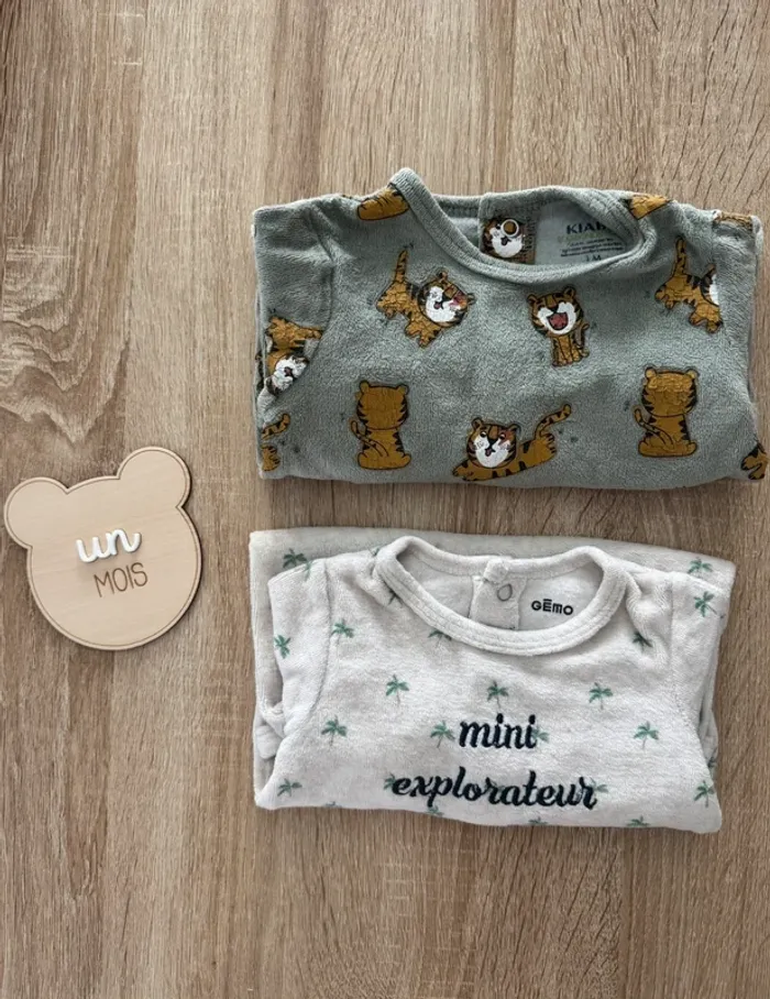 Lot de 2 pijamas - Taille 1 mois