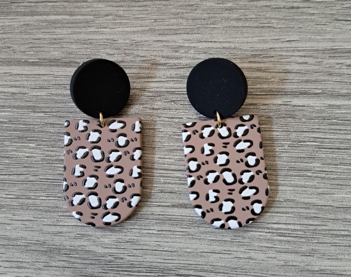 a vendre boucles d'oreilles