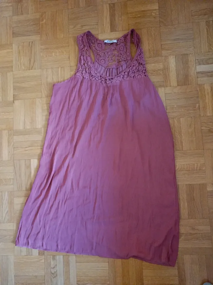 Chemise de nuit Etam rose effet satin dentelle T.L