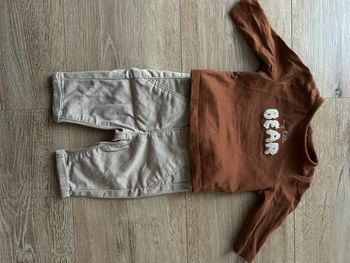 Ensemble pantalon t-shirt manches longues 1 mois