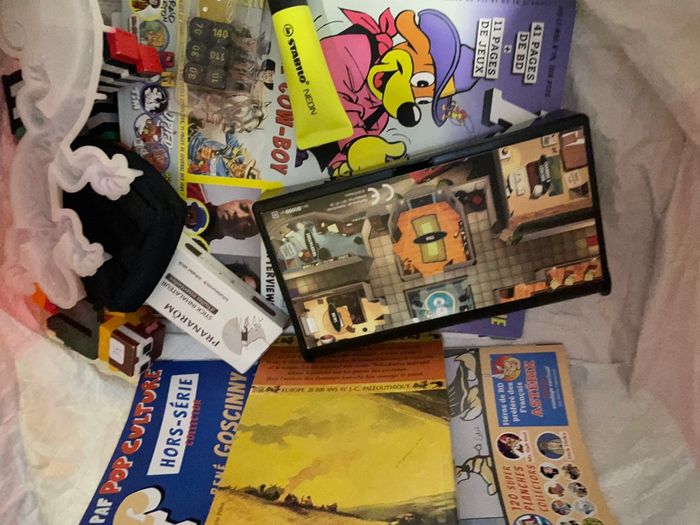 Gros lot ( jouet , moule , ect… - photo numéro 2