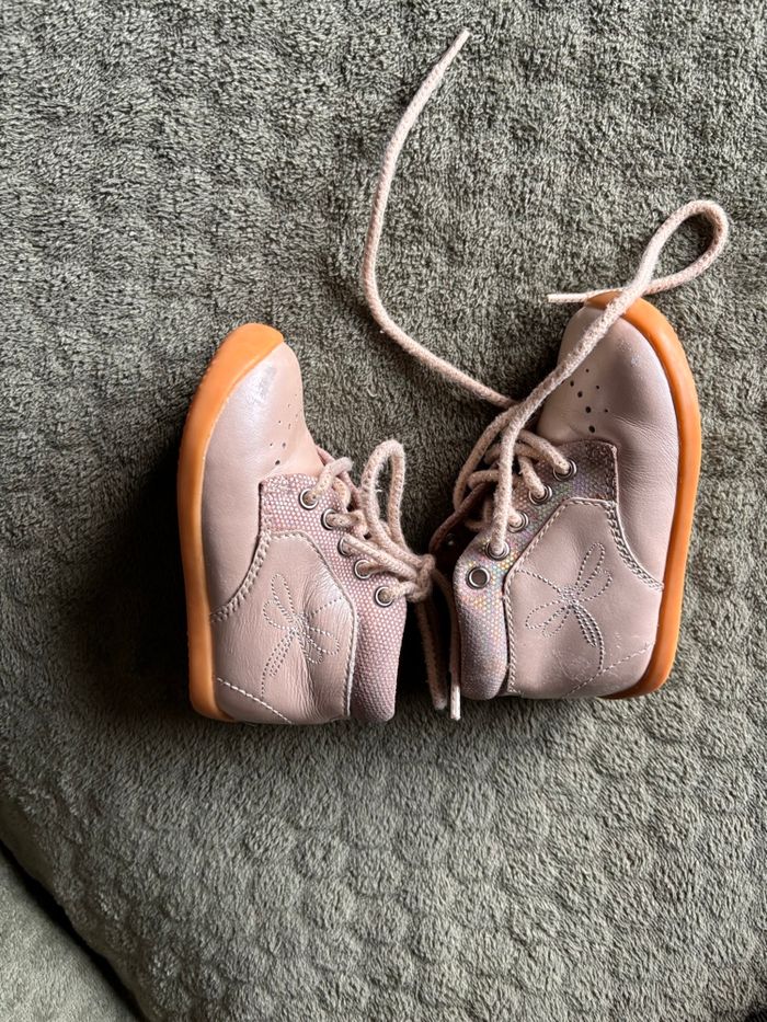 chaussures premiers pas en taille 21 - photo numéro 3