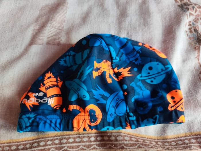 Superbe bonnet de bain enfant - photo numéro 3
