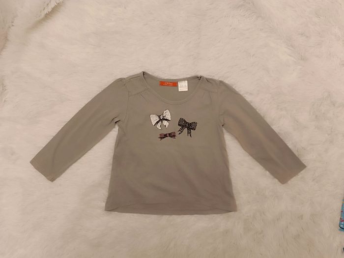 Tshirt manches longues noeuds papillons T. 4 ans Okaou