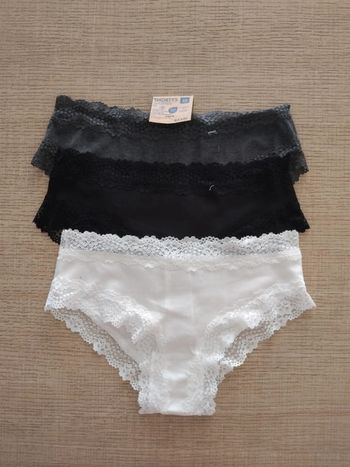 Lot 3 shortys Neufs taille XS