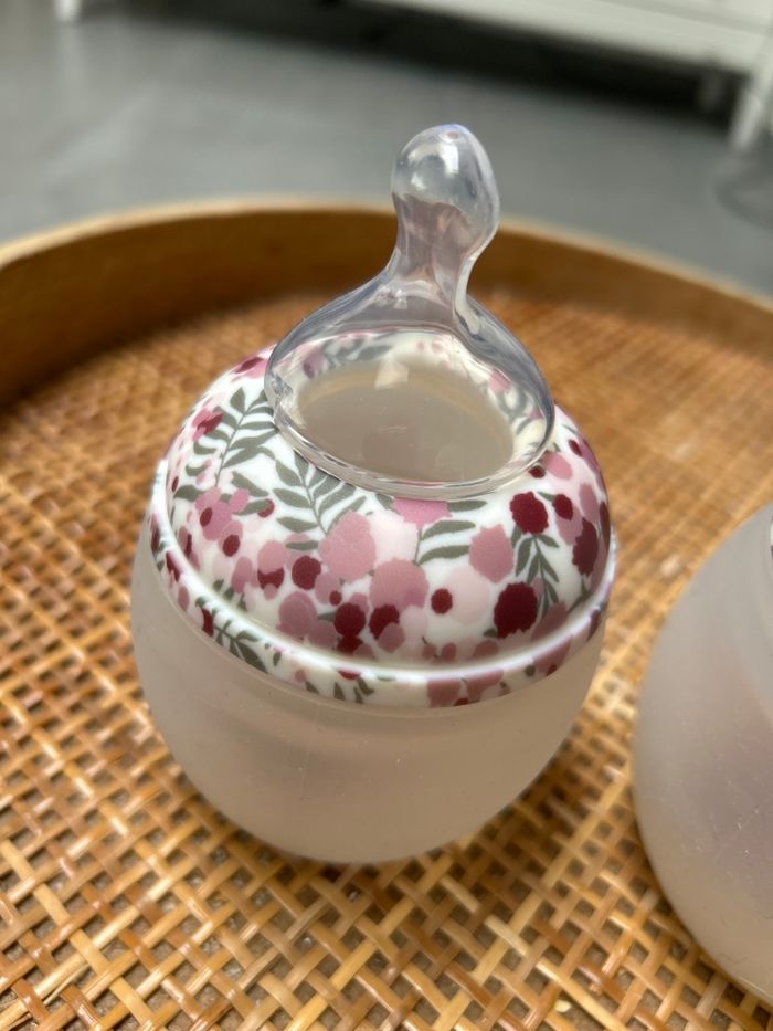 Lot de biberons  neufs  Elhée - photo numéro 2