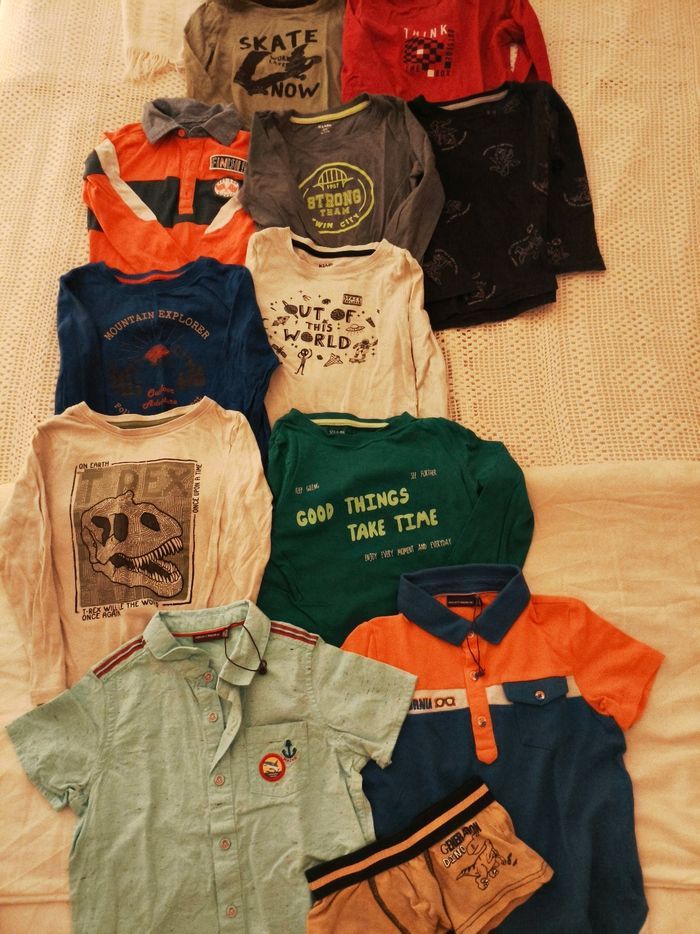 Lot de vêtements grandes marques 4 ans garçon+de 84 articles - photo numéro 9