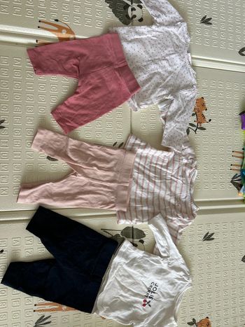 Lot de 3 ensembles bébé fille 1 mois