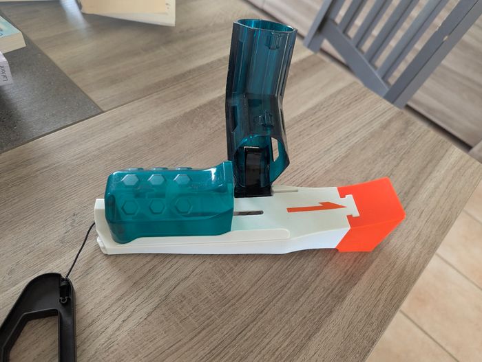 Lanceur ballisticks hotwheels