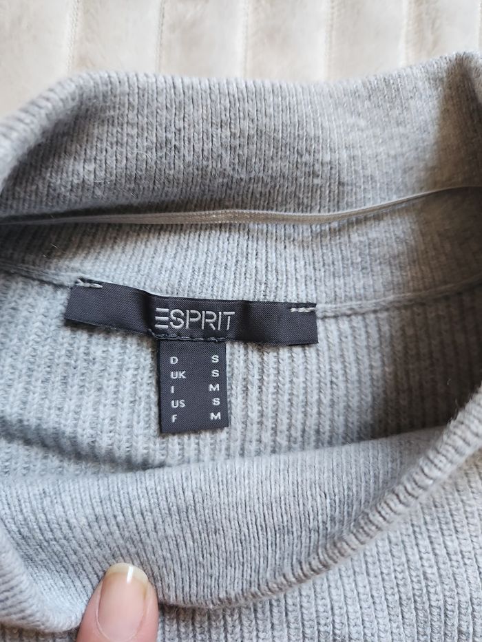 Pull gris clair Esprit – Taille M – Très bon état - photo numéro 5