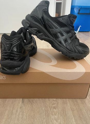 ASICS Kayano 14 – Taille 42