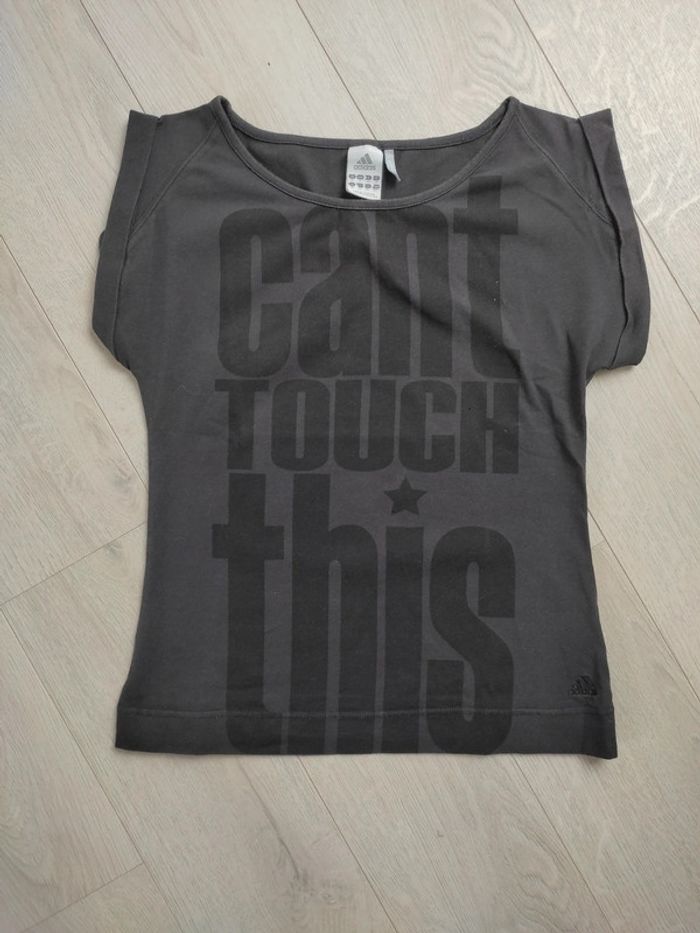T-shirt gris noir Adidas 38