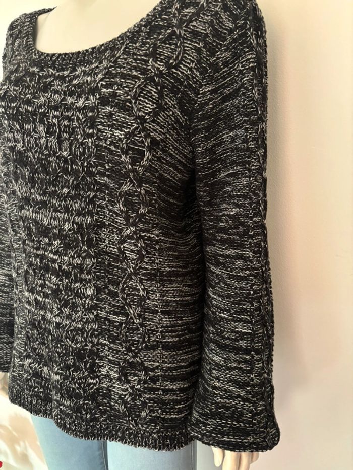 🌺Pull long en maille noir et blanc Taille L/40🌺 - photo numéro 5
