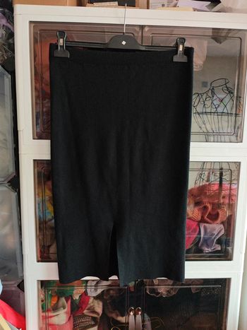 Jupe longue en pull noire unie