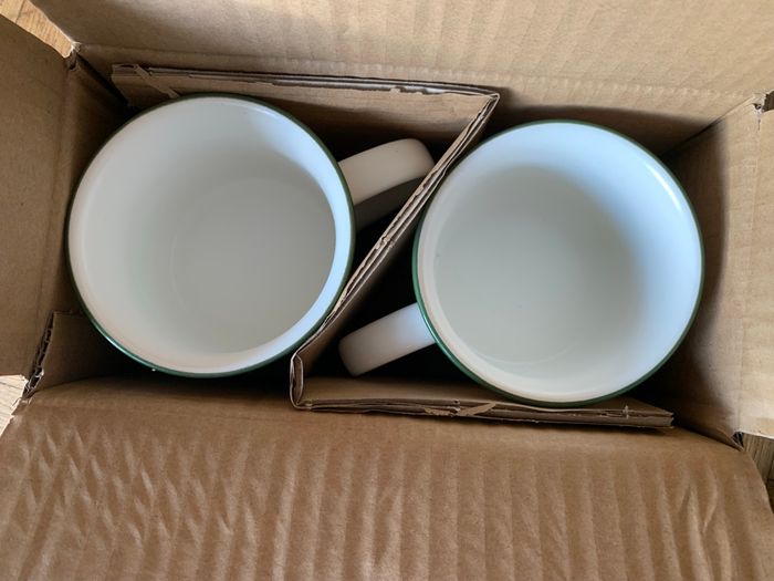 Tasses Starbucks Neuf - photo numéro 5