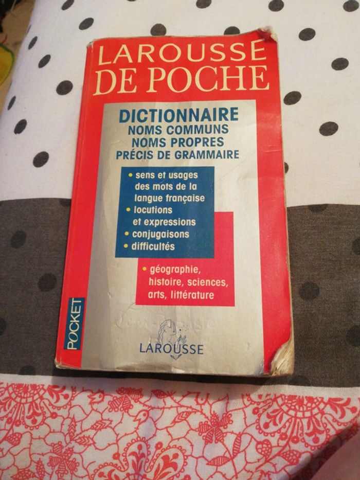 Dictionnaire Larousse de poche - photo numéro 1