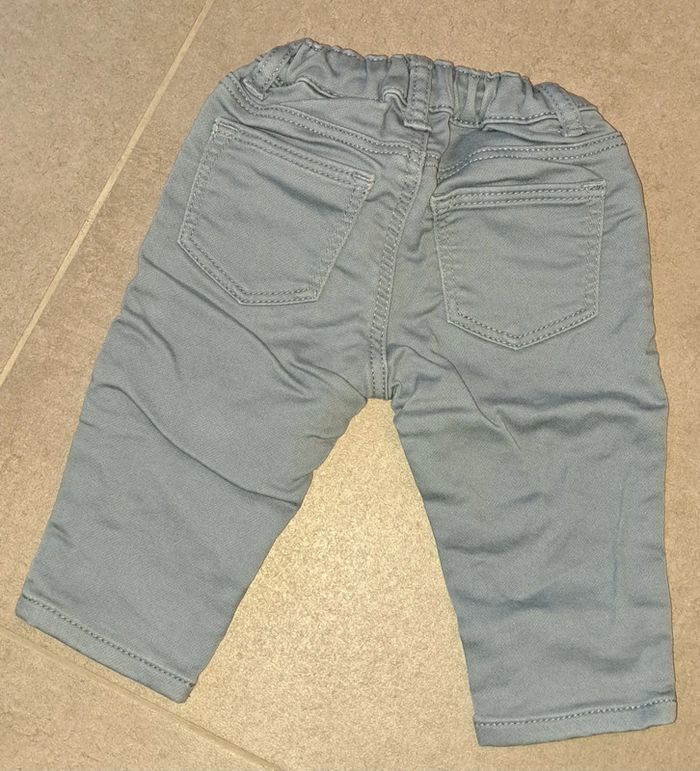Jeans bleu clair H&M 6 mois - photo numéro 4