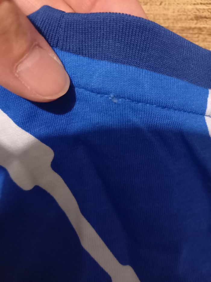 Tee shirt manches courtes taille 4/5 ans - photo numéro 5