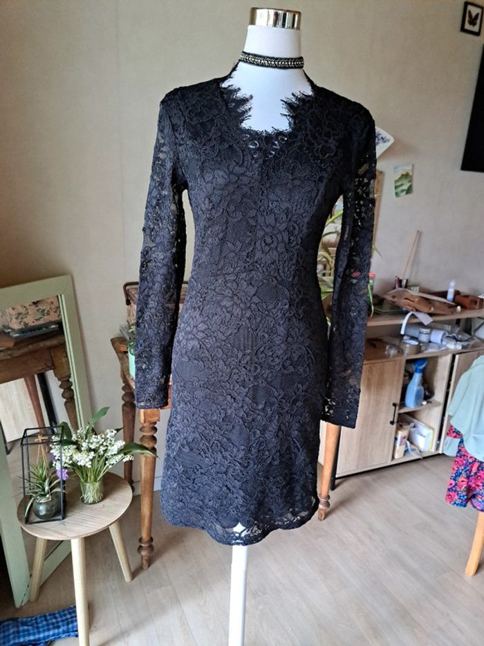 Robe tendance gothique T36/38 💮 - photo numéro 2