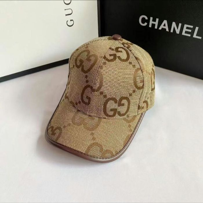 Casquette de luxe - photo numéro 3