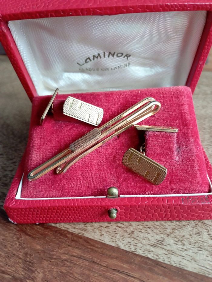 Boutons de manchette et épingle à cravate vintage - photo numéro 2