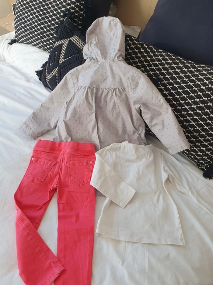 Lot ensemble veste imperméable bébé fille 2 ans Ikks Dpam Okaidi - photo numéro 3