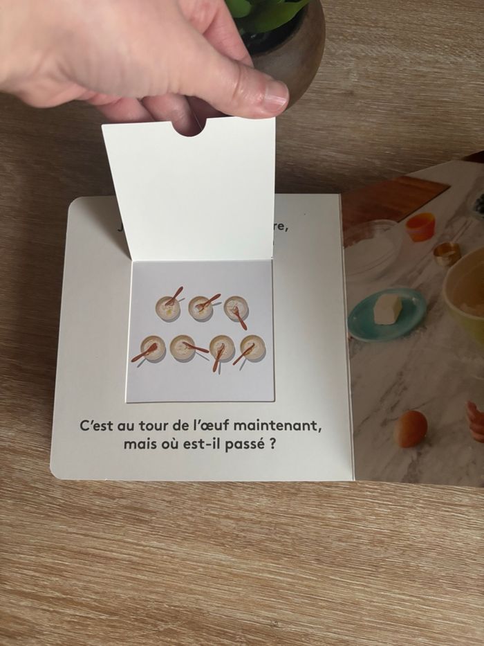 Livre enfant on fait des muffins Lovevery - photo numéro 3