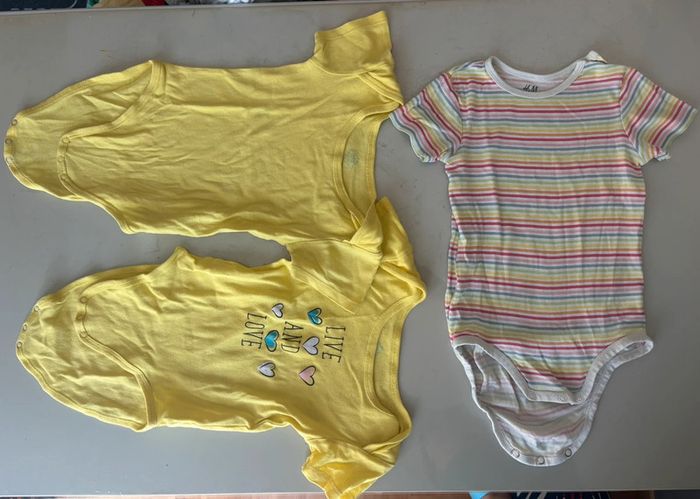 Lot de 7 bodys mixte - photo numéro 2