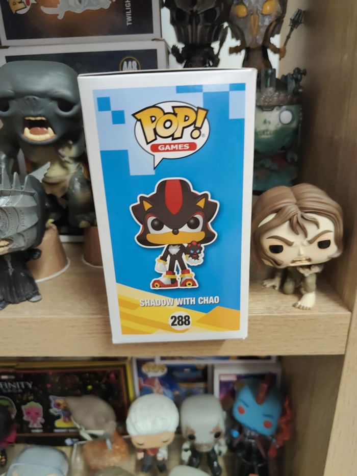 Funko pop shadow with chao 288 Sonic the hedgehog - photo numéro 4