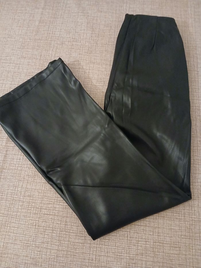 Pantalon simili cuir new yorker taille 36 - photo numéro 2